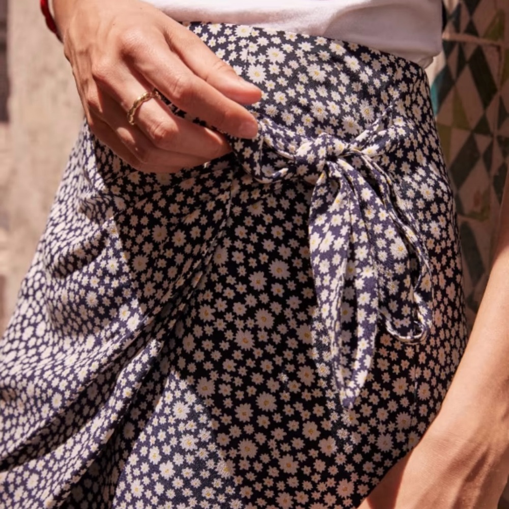 Sezane Pacome Floral Wrap Skirt Size 38